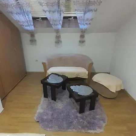 Dijamant Plus Apartment